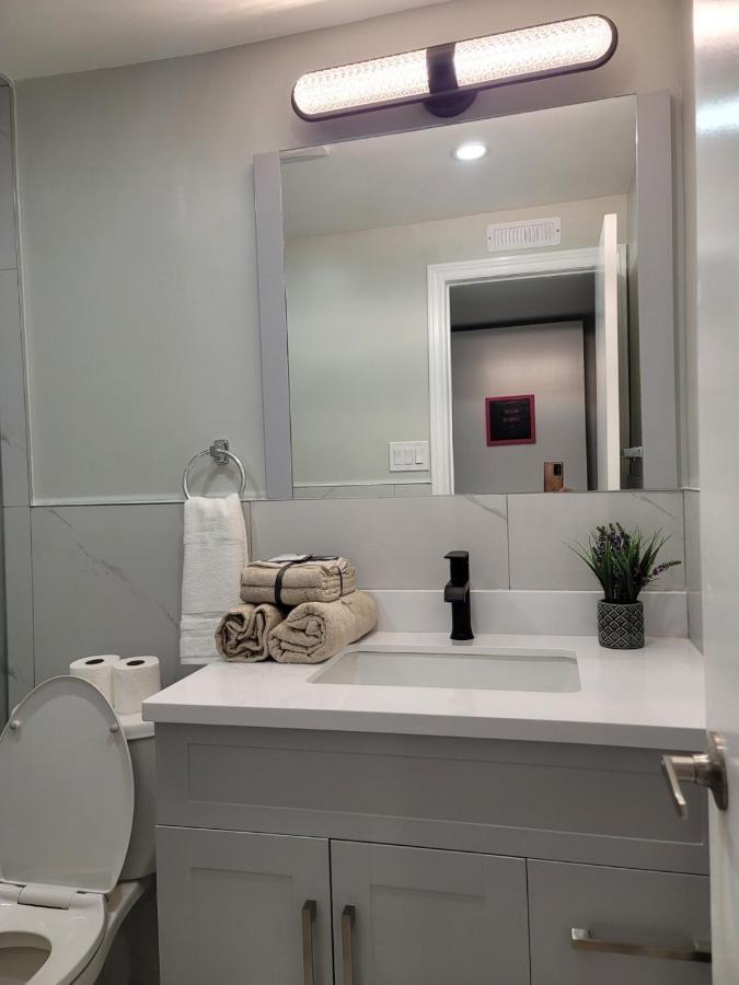 Roryhouse Appartement Toronto Buitenkant foto
