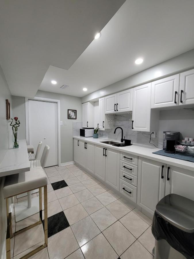 Roryhouse Appartement Toronto Buitenkant foto