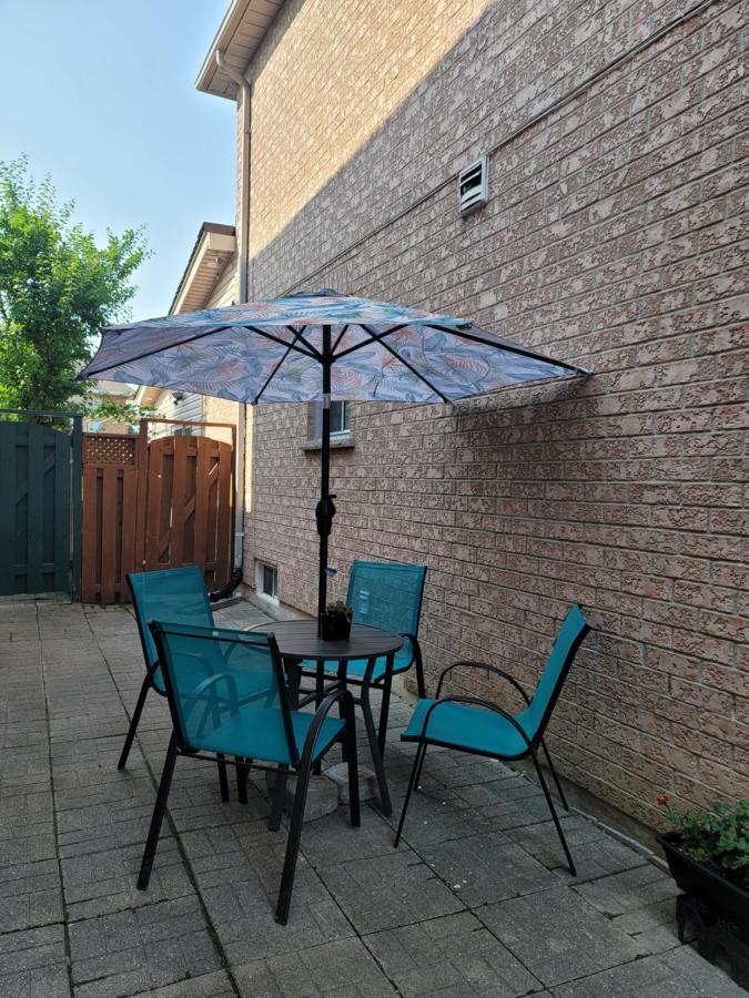 Roryhouse Appartement Toronto Buitenkant foto