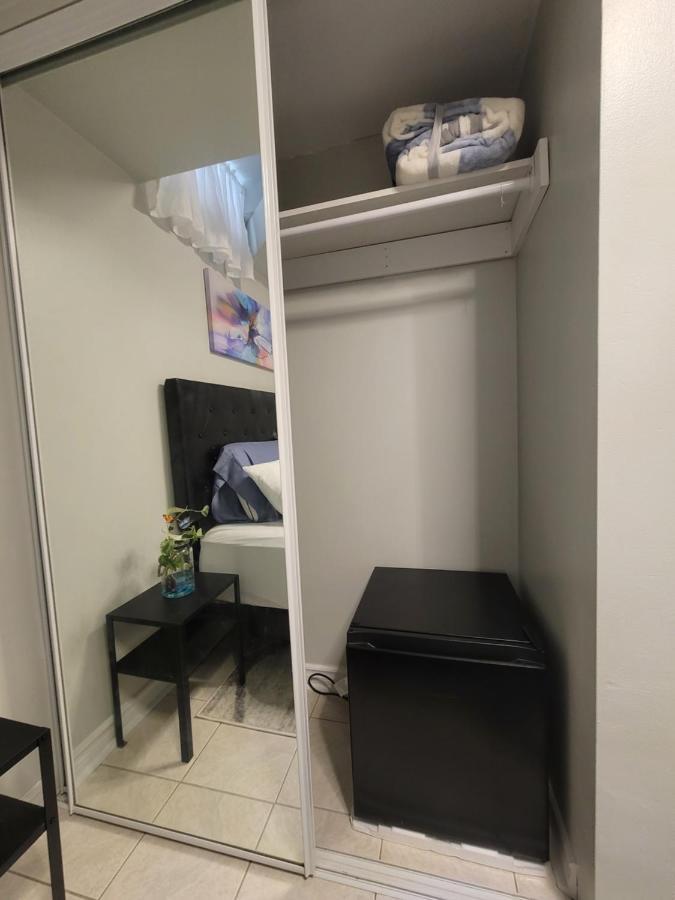 Roryhouse Appartement Toronto Buitenkant foto